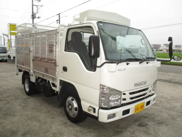 いすゞ エルフ TRG-NJR85A(2WD)の写真34