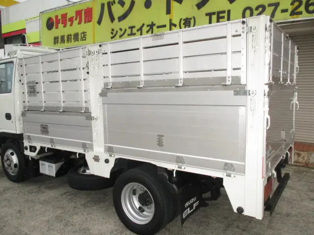 いすゞ エルフ TRG-NJR85A(2WD)の写真46