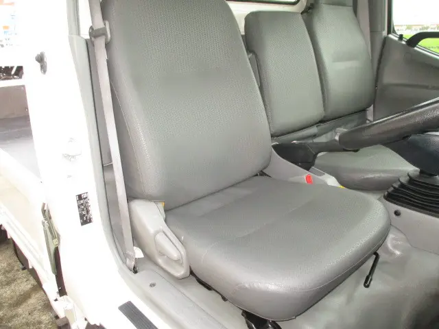 トヨタ トヨエース QDF-KDY231(2WD)の写真8