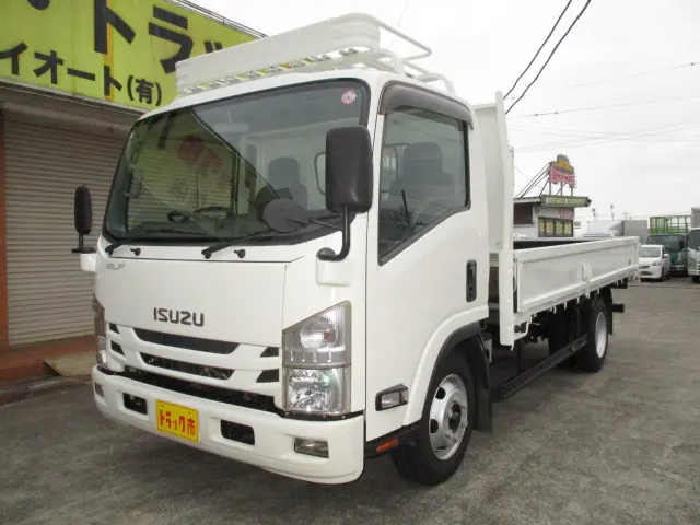 いすゞ エルフ TPG-NPR85AR(2WD)の写真1