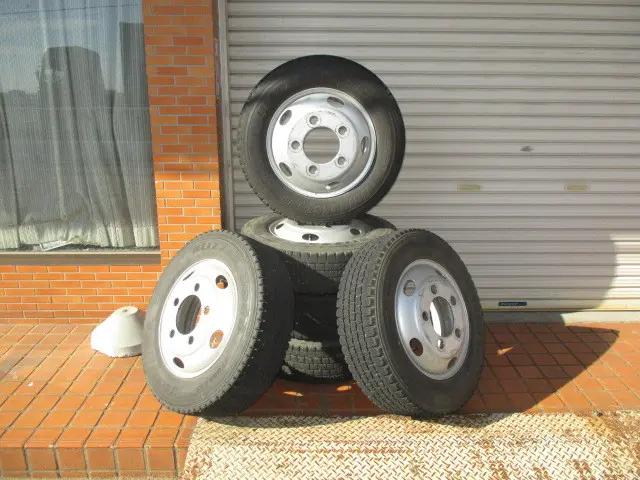 いすゞ エルフ TKG-NJS85AN(4WD)の写真25