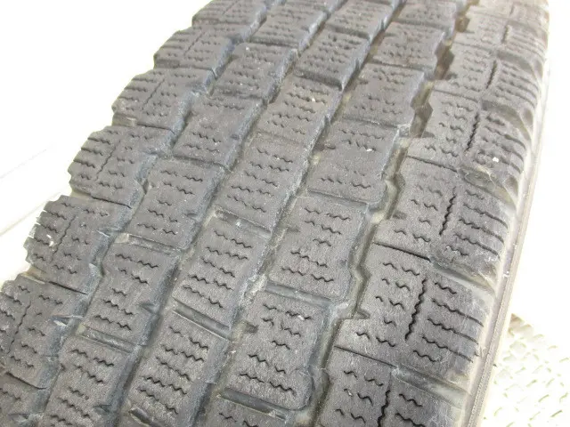 いすゞ エルフ TKG-NJS85AN(4WD)の写真26