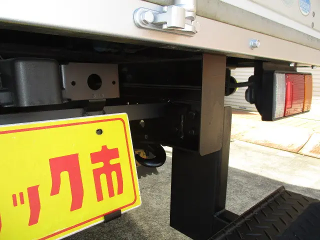 いすゞ エルフ TKG-NJS85AN(4WD)の写真30