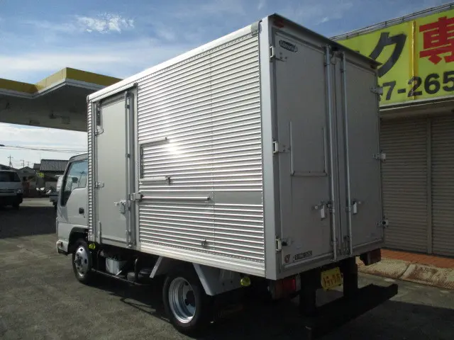 いすゞ エルフ TKG-NJS85AN(4WD)の写真37