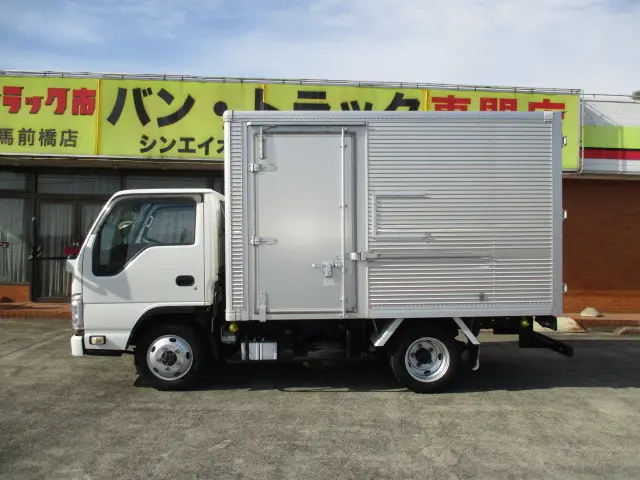 いすゞ エルフ TKG-NJS85AN(4WD)の写真38