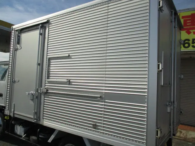 いすゞ エルフ TKG-NJS85AN(4WD)の写真42