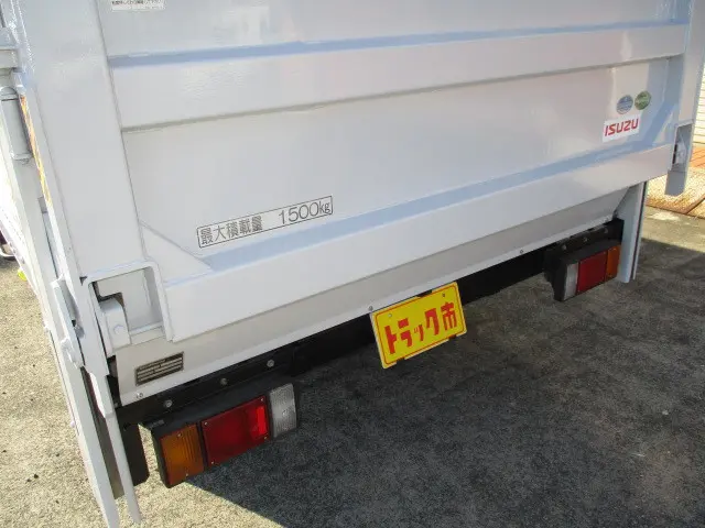 いすゞ エルフ BKG-NHR85AN(2WD)の写真45