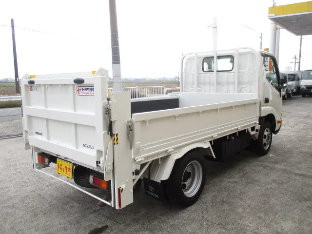 トヨタ ダイナ LDF-KDY231(2WD)の写真2