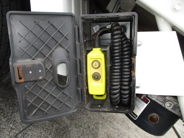 トヨタ ダイナ LDF-KDY231(2WD)の写真7