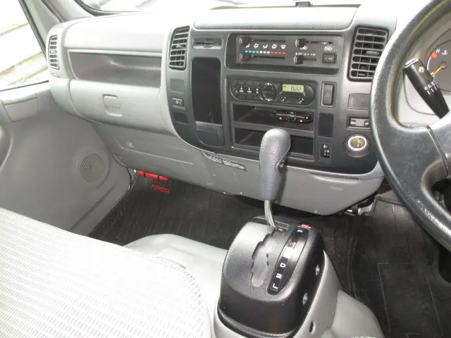 トヨタ ダイナ LDF-KDY231(2WD)の写真14