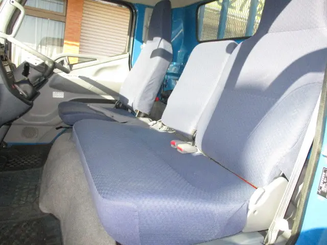 三菱 キャンター PDG-FE83DY(2WD)の写真12