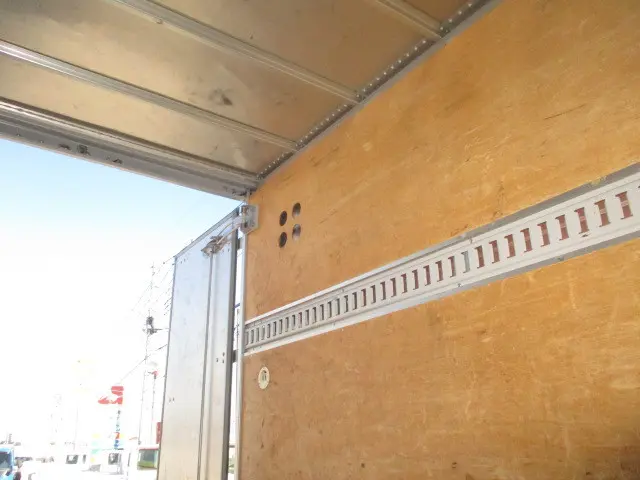 トヨタ トヨエース TPG-XZC605(2WD)の写真5