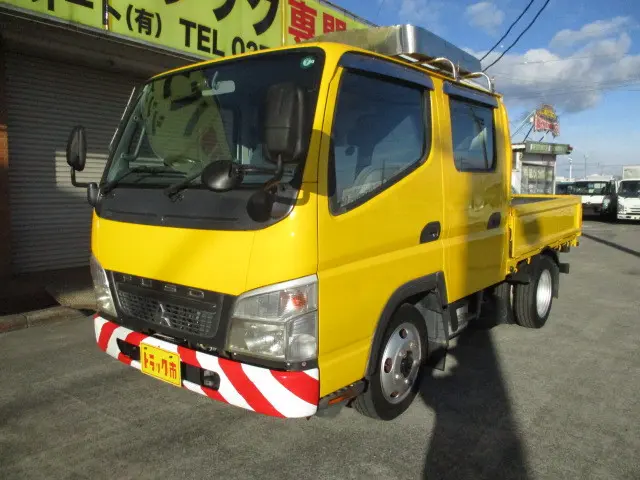 三菱 キャンター PDG-FE70B(2WD)の写真1