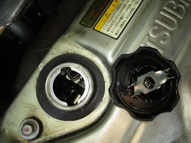 三菱 キャンター PDG-FE70B(2WD)の写真5