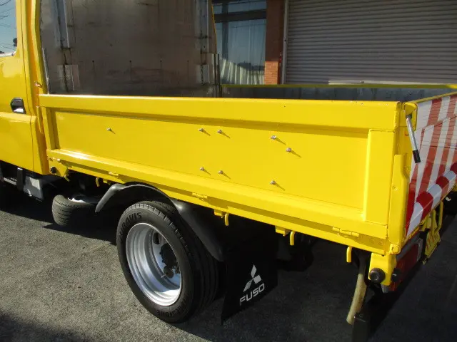 三菱 キャンター PDG-FE70B(2WD)の写真33