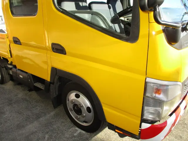 三菱 キャンター PDG-FE70B(2WD)の写真35
