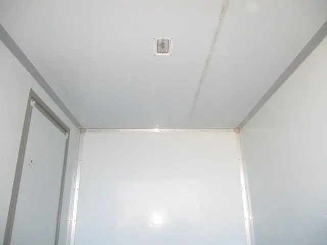 日産 アトラス TKG-SZ5F24(4WD)の写真4