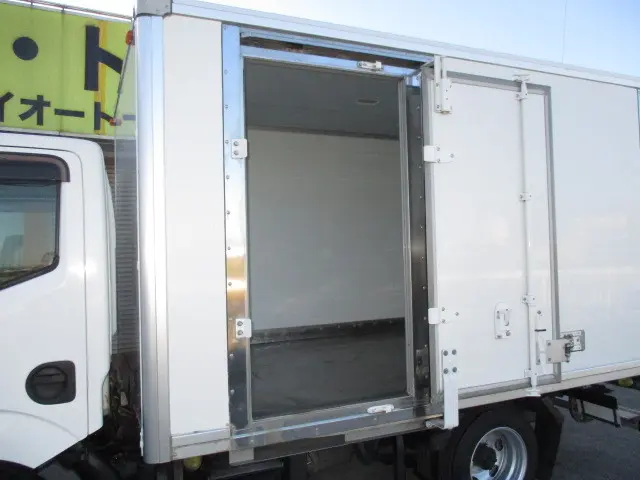 日産 アトラス TKG-SZ5F24(4WD)の写真9