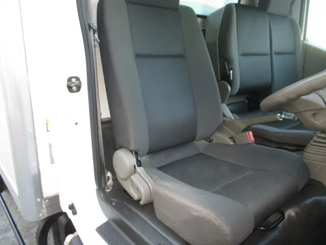 日産 アトラス TKG-SZ5F24(4WD)の写真13