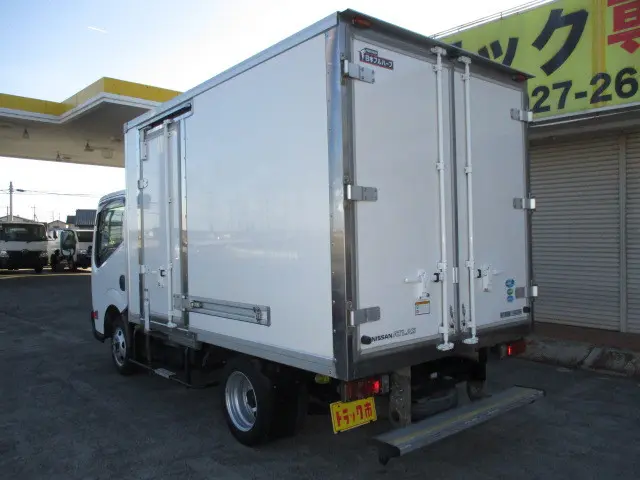 日産 アトラス TKG-SZ5F24(4WD)の写真32