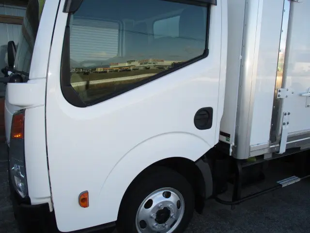 日産 アトラス TKG-SZ5F24(4WD)の写真38