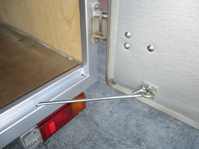 トヨタ ダイナ TKG-XZU675(4WD)の写真8