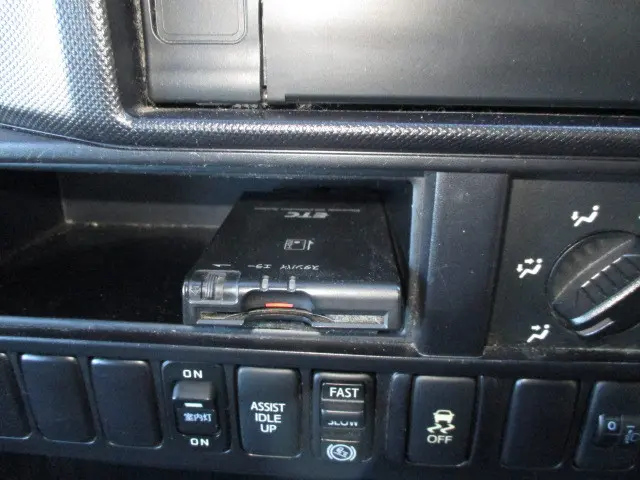 トヨタ ダイナ TKG-XZU675(4WD)の写真19