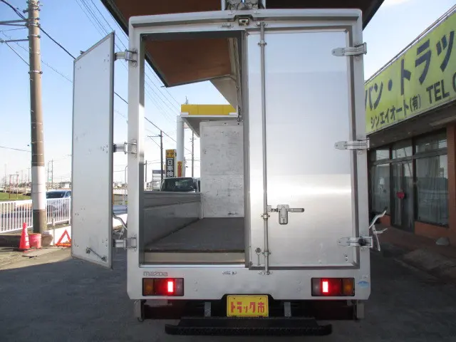 マツダ タイタン TKG-LMR85AN(2WD)の写真11