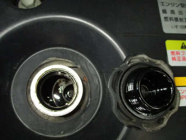 いすゞ エルフ TRG-NLR85AR(2WD)の写真5