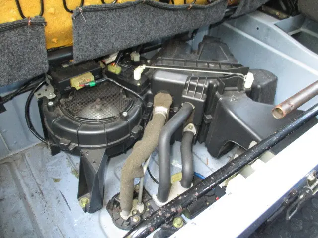 三菱 キャンター PA-FE82DE(2WD)の写真16