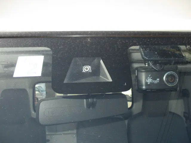 日野 デュトロ TPG-XZU712M(2WD)の写真17