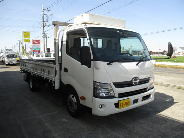 日野 デュトロ TPG-XZU712M(2WD)の写真29