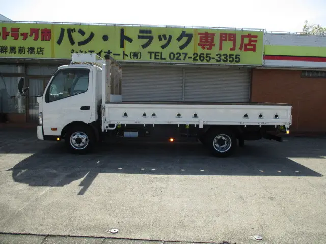 日野 デュトロ TPG-XZU712M(2WD)の写真31