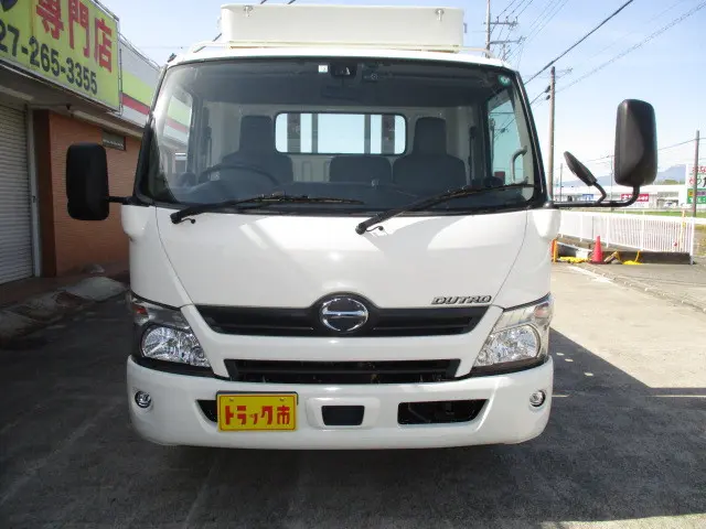 日野 デュトロ TPG-XZU712M(2WD)の写真32