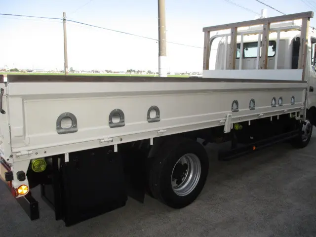 日野 デュトロ TPG-XZU712M(2WD)の写真34