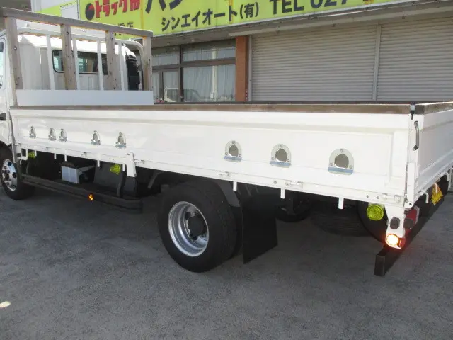 日野 デュトロ TPG-XZU712M(2WD)の写真35