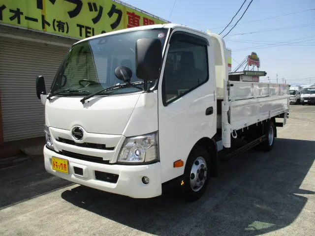 日野 デュトロ 2RG-XZU712M(2WD)の写真1