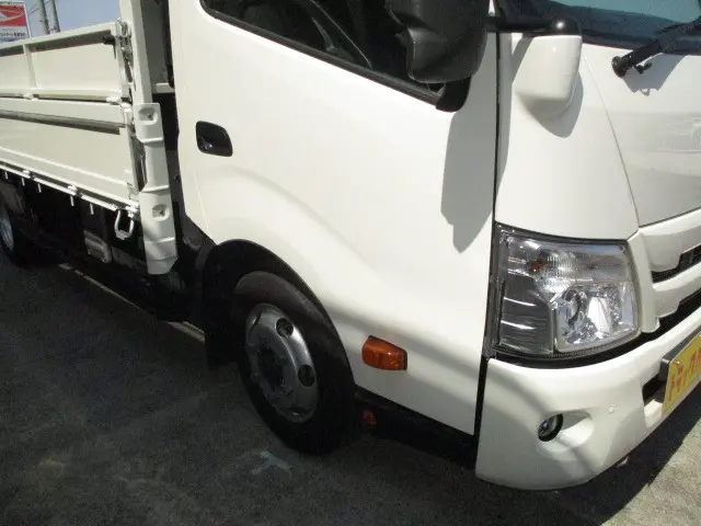 日野 デュトロ 2RG-XZU712M(2WD)の写真37