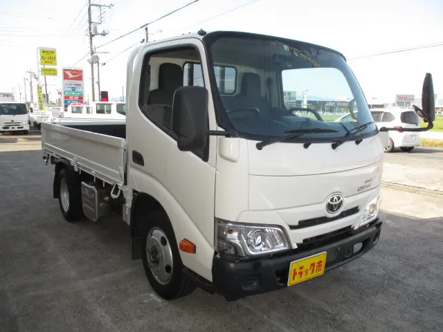 トヨタ ダイナ 2KG-XZC675(4WD)の写真30