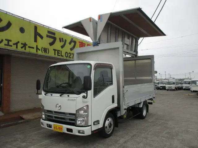 マツダ タイタン TKG-LMR85N(2WD)の写真1