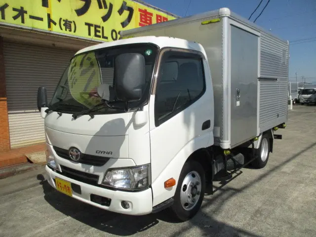 トヨタ ダイナ TKG-XZU605(2WD)の写真1