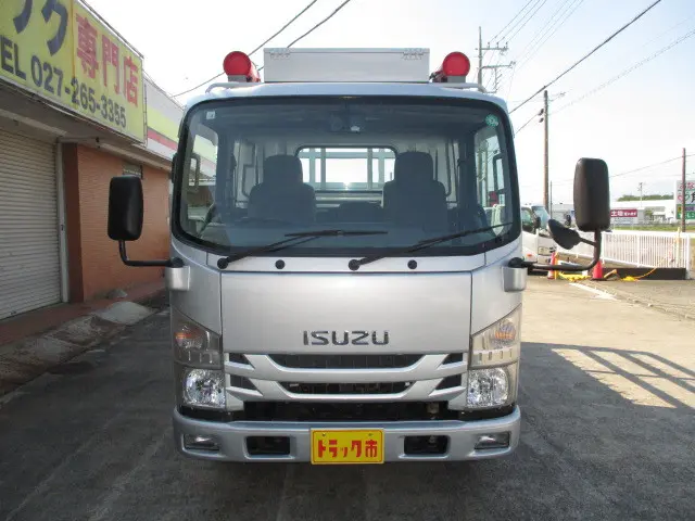 いすゞ エルフ TPG-NMR85R(2WD)の写真33