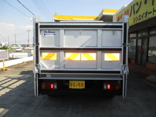 いすゞ エルフ TPG-NMR85R(2WD)の写真34