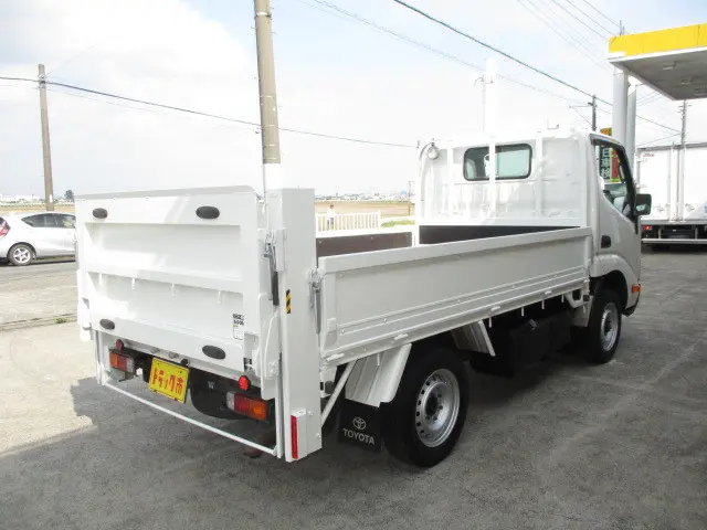 トヨタ トヨエース LDF-KDY281(4WD)の写真2