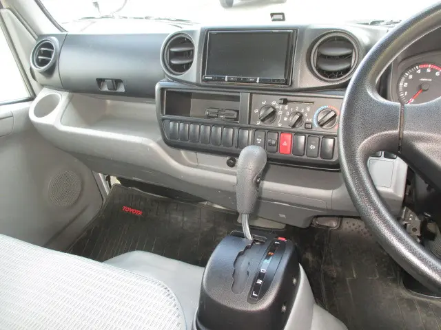 トヨタ トヨエース LDF-KDY281(4WD)の写真13