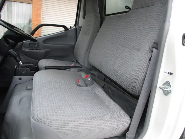 トヨタ ダイナ TKG-XZU605(2WD)の写真12