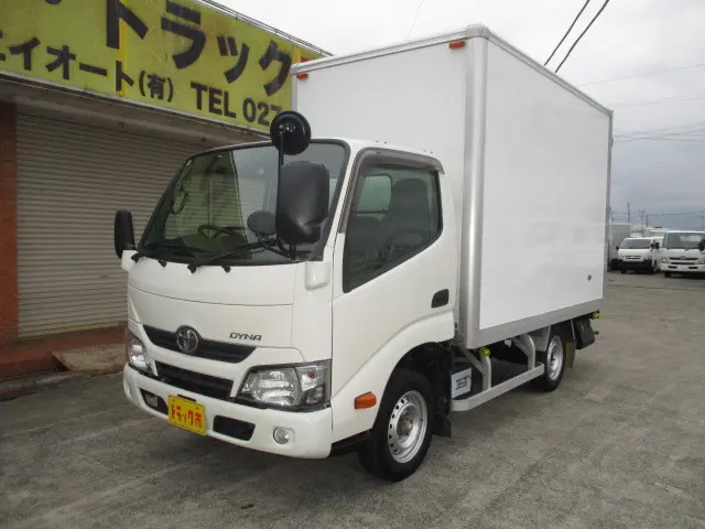 トヨタ ダイナ LDF-KDY281(4WD)の写真1