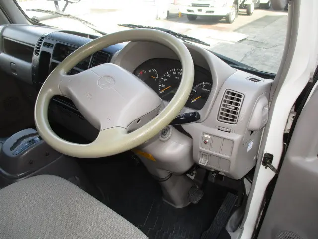 トヨタ ダイナ PB-XZU336(2WD)の写真14