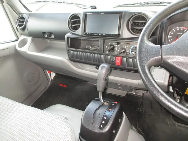 トヨタ トヨエース ABF-TRY230(2WD)の写真12