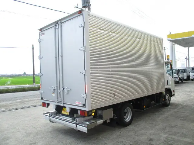 いすゞ エルフ TPG-NPR85AN(2WD)の写真2